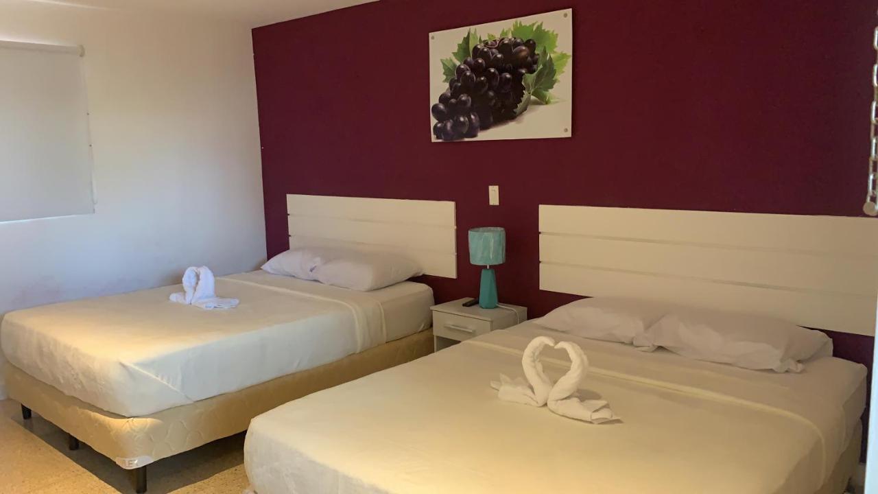 Hostal Familiar Carmencita Panama City Eksteriør billede
