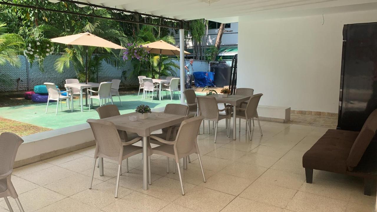 Hostal Familiar Carmencita Panama City Eksteriør billede